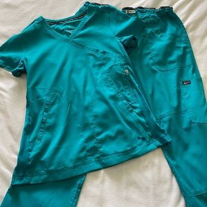 Koi Lite Teal Scrubs